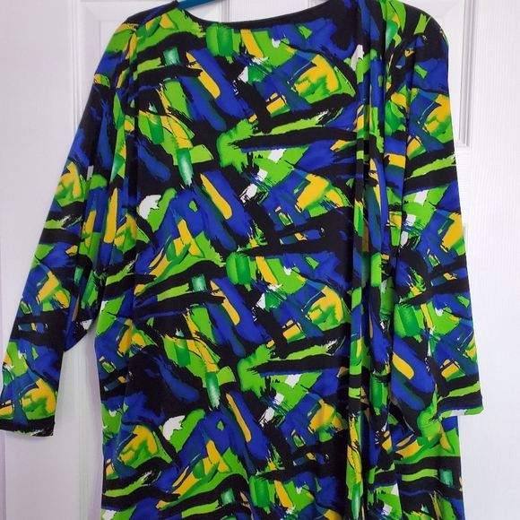Faux wrap top with tie, plus size, bright colours - Picture 6 of 6